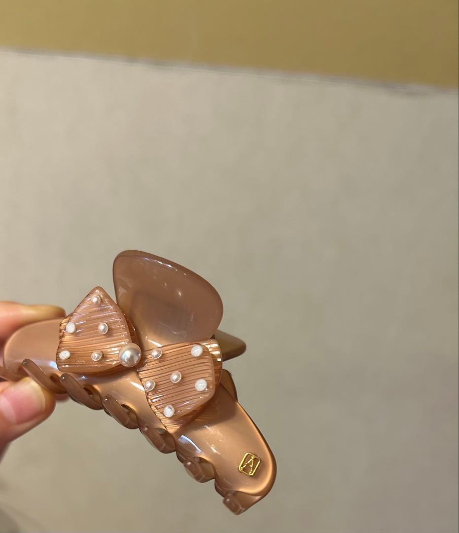 【もも】　ALEXANDRE DE PARIS ヘアクリップ