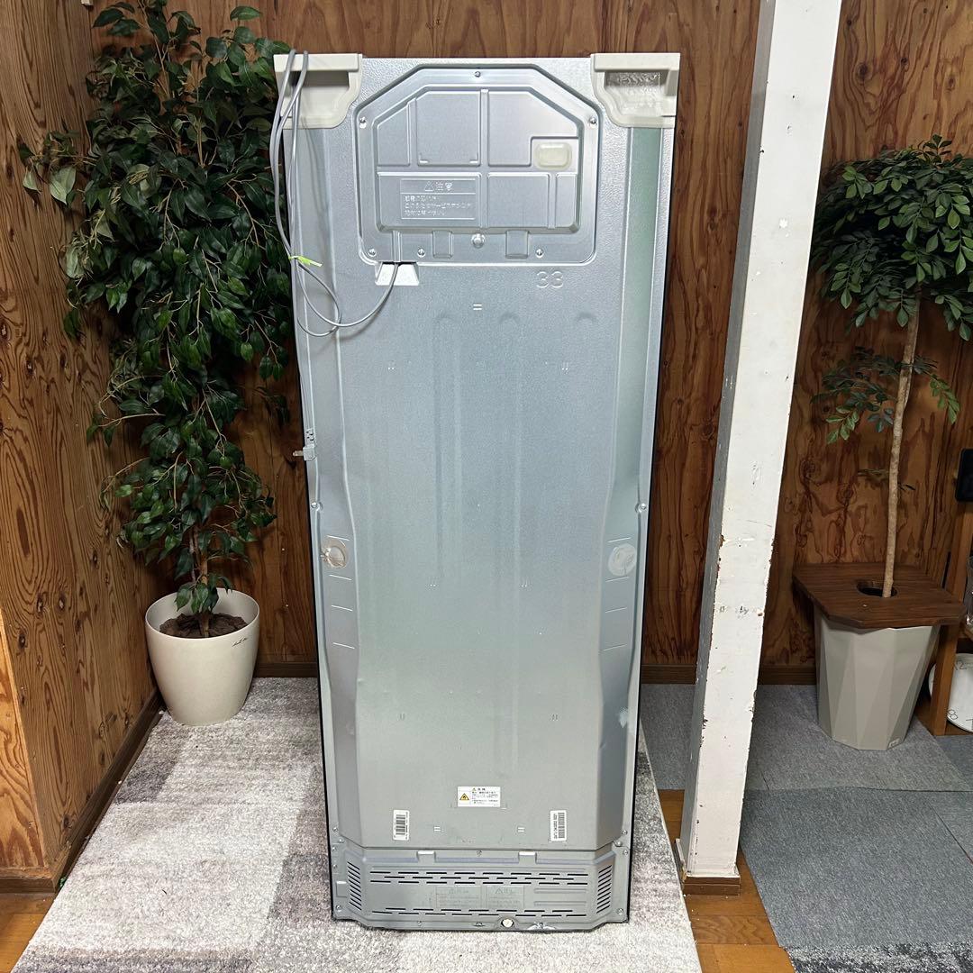 都内23区送料無料❗️ TOSHIBA GR-U33SC (KZ) 3ドア冷蔵庫✨