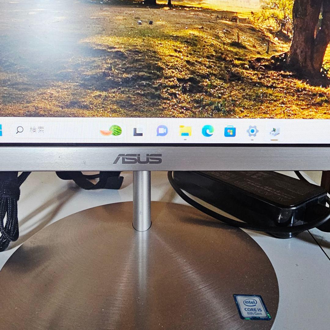 ASUS AIO ディスプレイ本体 シルバー