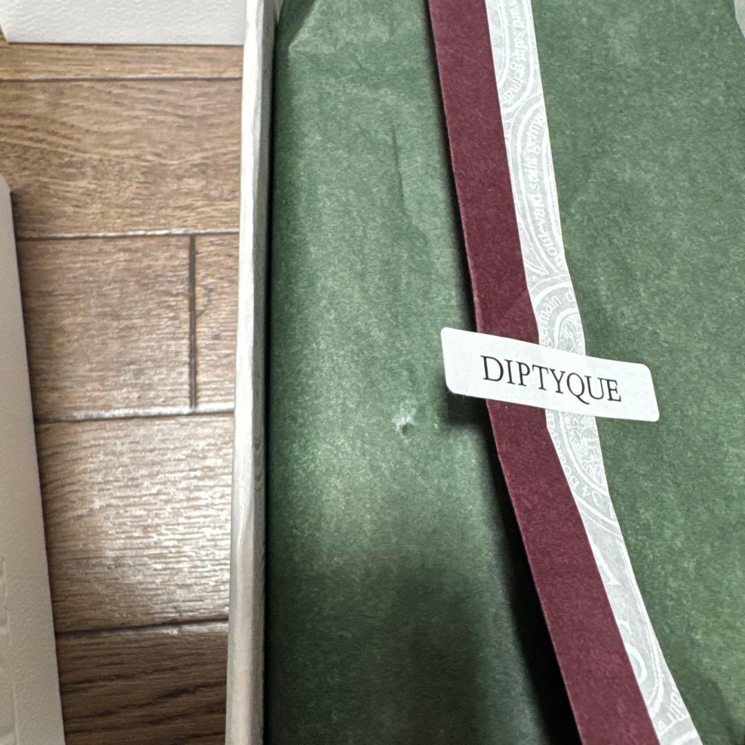 Diptyque Figuier パフュームキャンドル 300g箱入紙袋リボン付