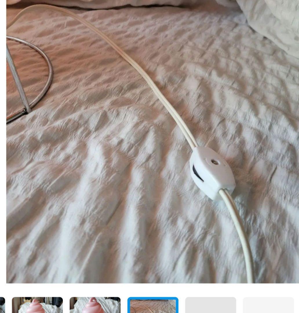 ヒ*参様 アイスクリーム　ランプ