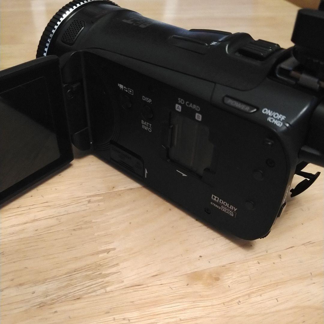 Canon Hf G10 ビデオカメラ 本体 バッテリー2個、0.7ワイコン付