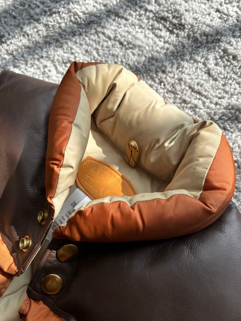 RockyMountainFeatherbedダウンベスト 36レザーヨーク美品