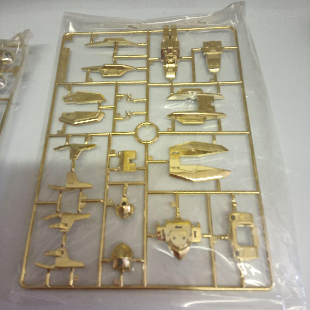 GOLDガンダム 非売品 プラモデル✨