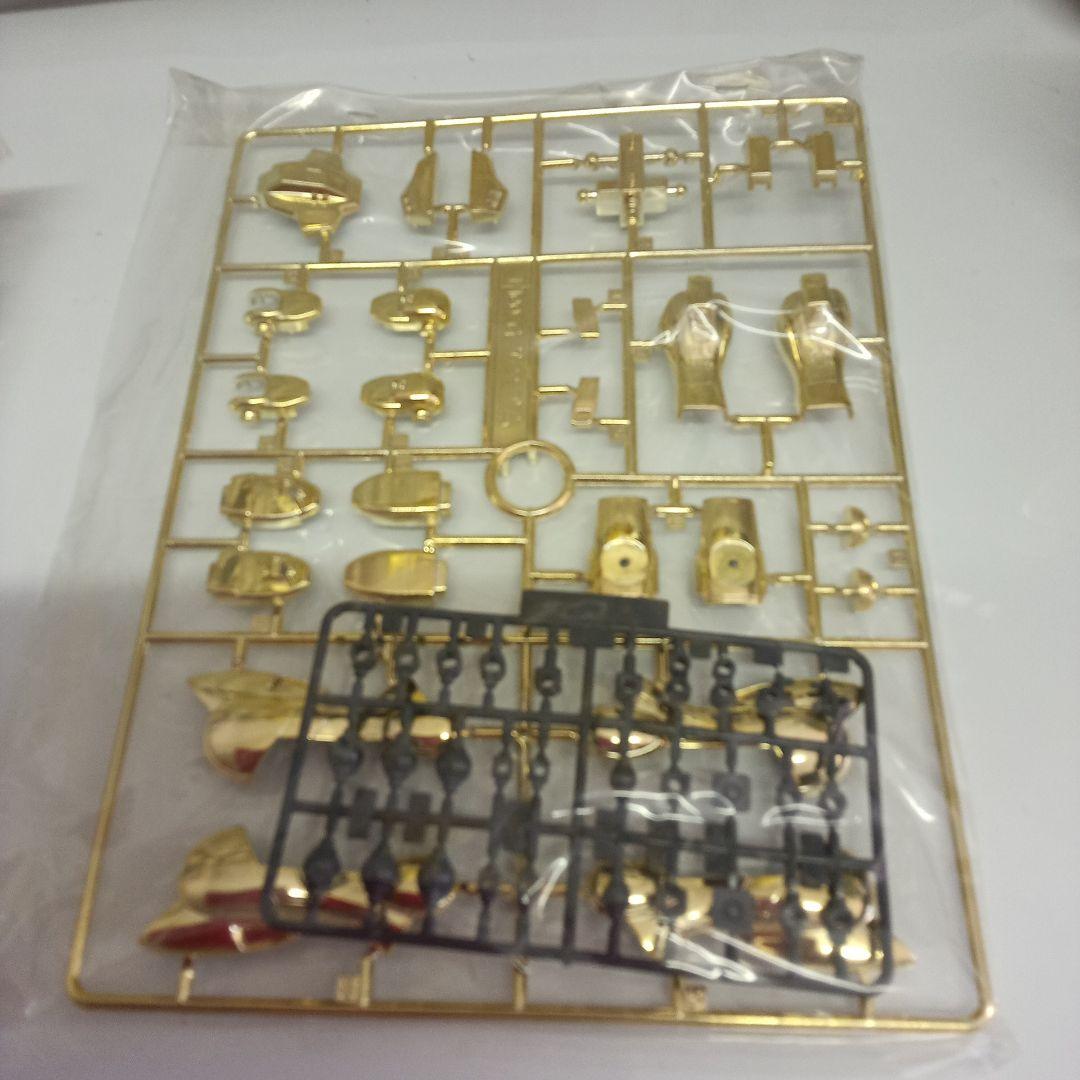 GOLDガンダム 非売品 プラモデル✨