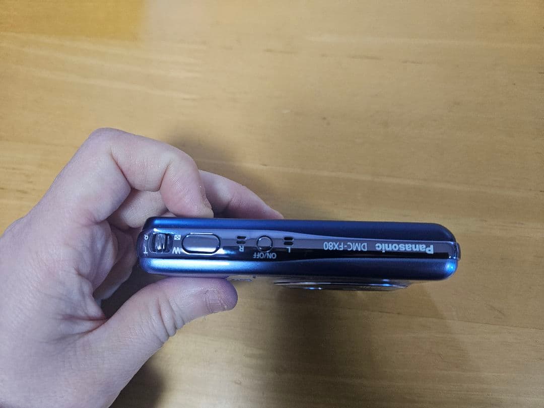 極美品　LUMIX DMC-FX80 バイオレット