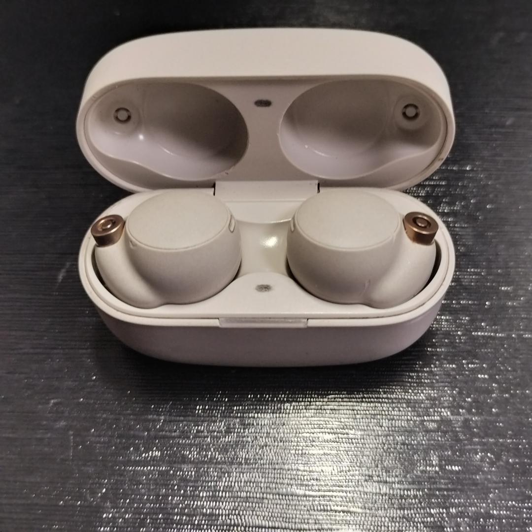 SONY WF-1000XM4 ワイヤレスイヤフォン新規の電池すべて取り換え