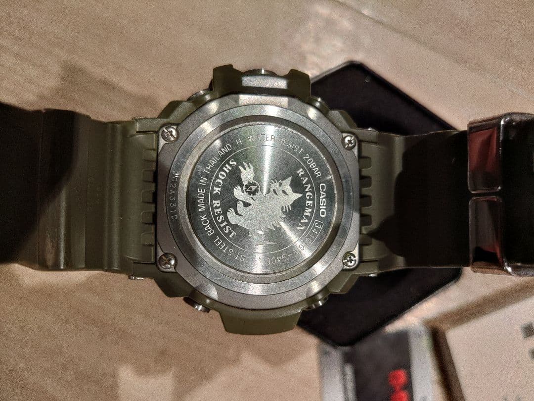 希少！北米逆輸入　G-SHOCK レンジマン GW-9400-3CR 反転液晶