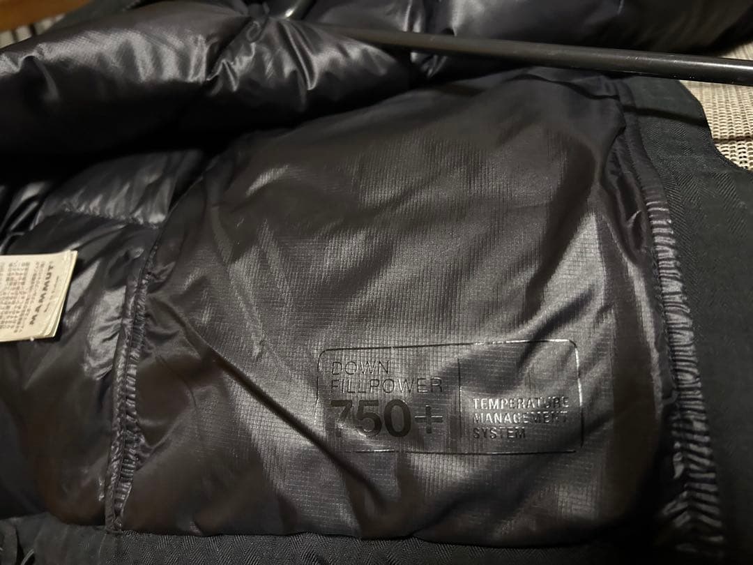 MAMMUT セラック　ブラック ダウンジャケット アジアＬサイズ表記