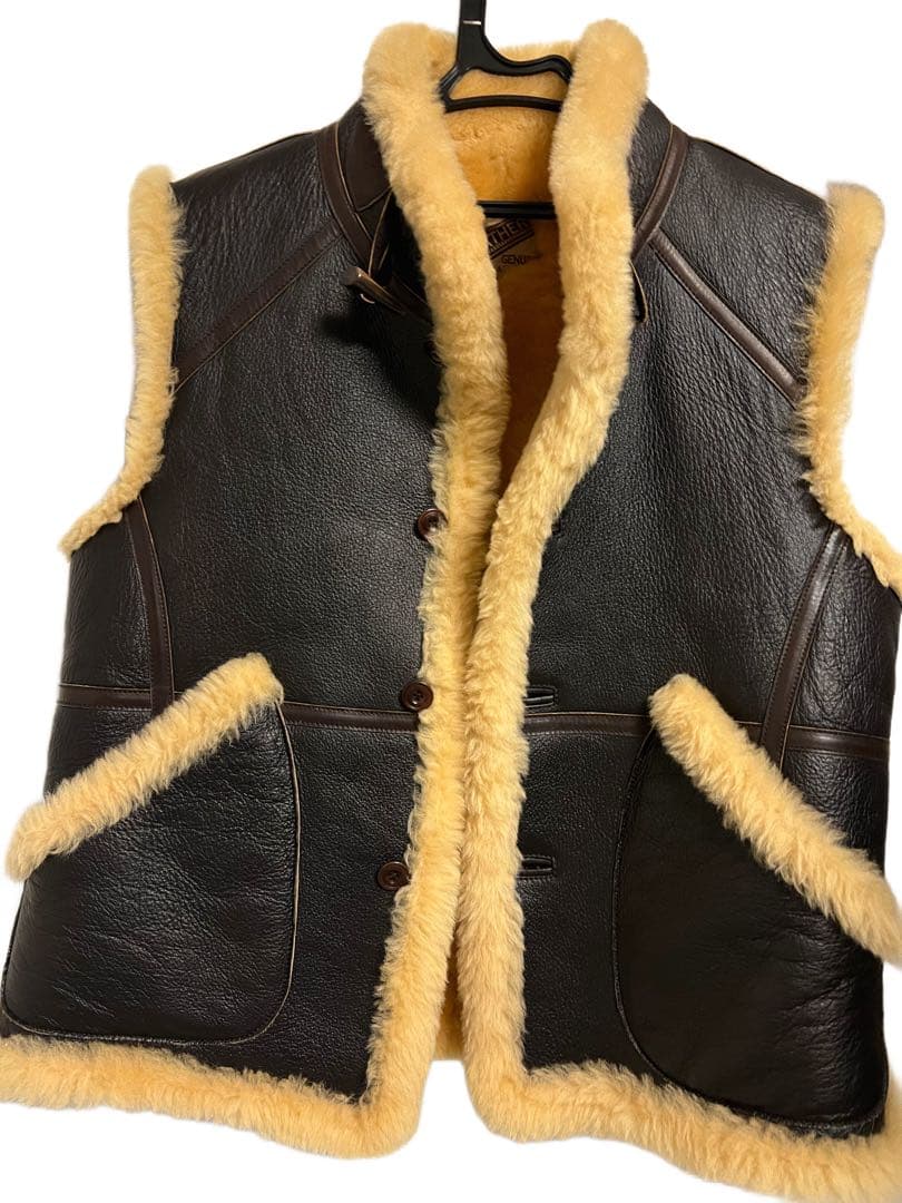t*o様 Y’2 LEATHER コロメール ムートンベスト/羊革/BRW