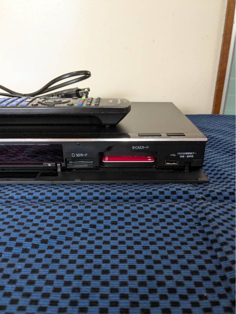 【16】Panasonic ブルーレイレコーダー リモコン付き