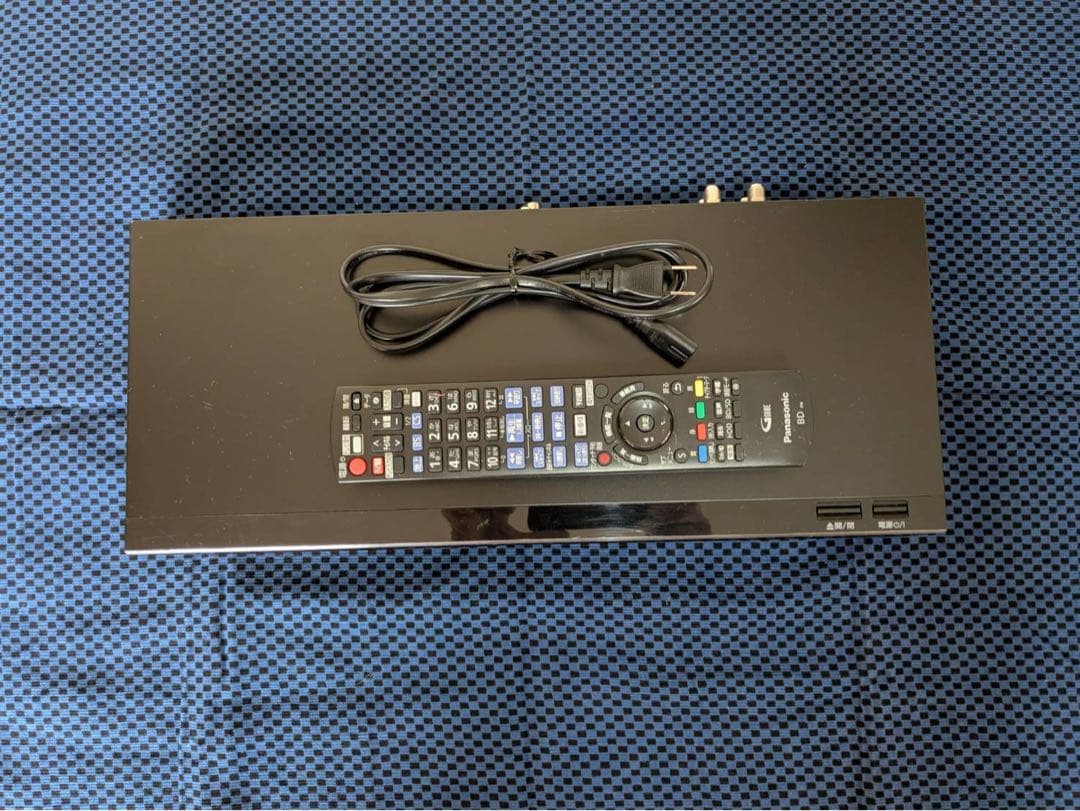 【16】Panasonic ブルーレイレコーダー リモコン付き