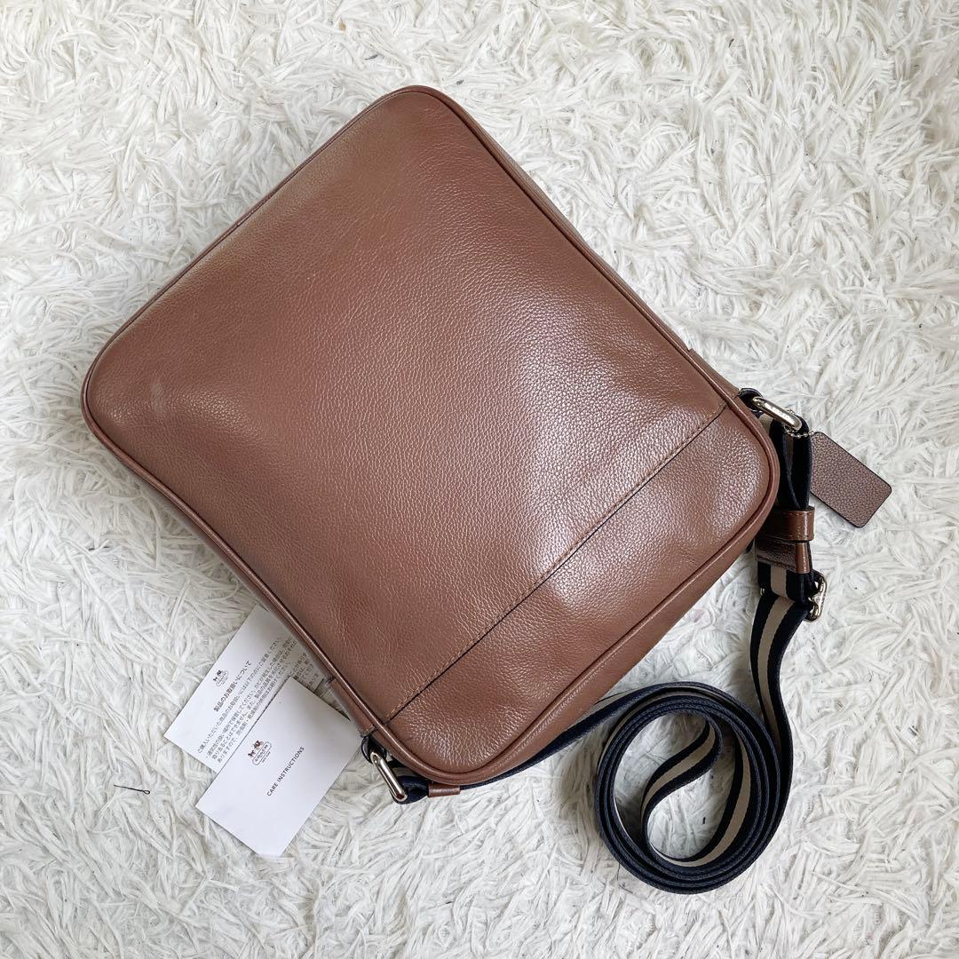 COACH コーチ チャールズ フライトバッグ ヘリテージ メッセンジャーバッグ