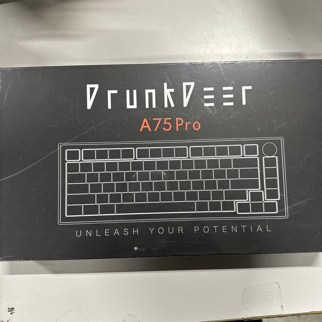 ゲーミングキーボード　Drunk Deer A75pro ホワイト