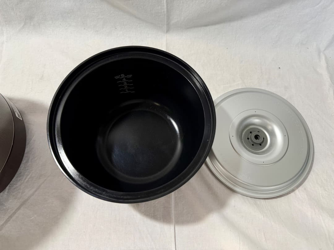 ③リンナイ　ガス炊飯器　RR-050VQ 都市ガス用　2024年製　M3