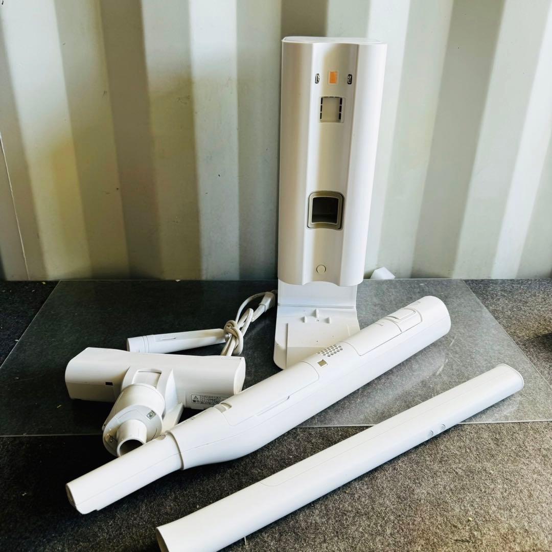 718美品！最新モデル パナソニック セパレート型コードレス掃除機 1.5kg！