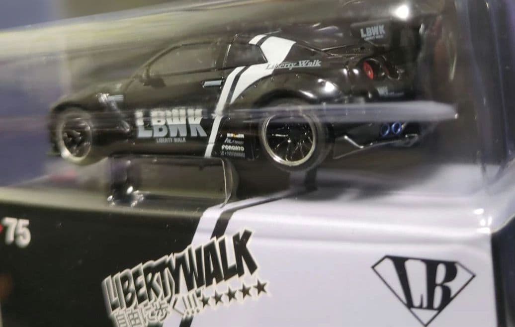 華*様 希少　MiniGT LBworks Nissan GTRブラック