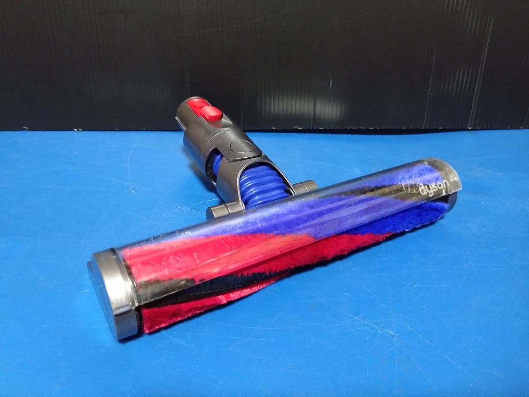 dyson‼️お買い得品！デジタルスリム フィラフィ SV18