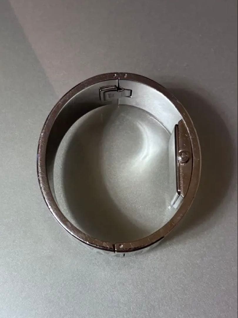 Vivienne Westwood バングルウォッチ シルバー