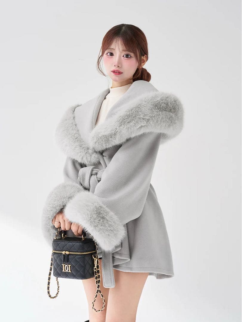 ウエストベルトプリンセスラインコート