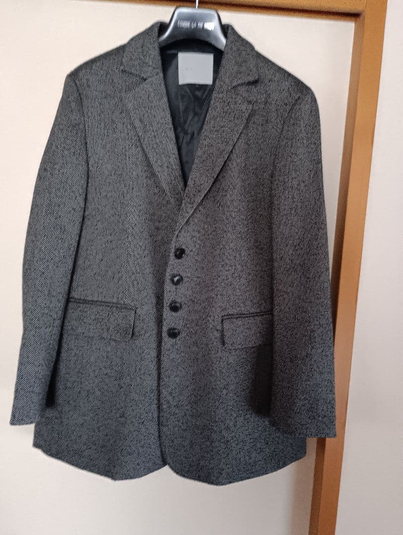 アンフィーロ　テーラードジャケット