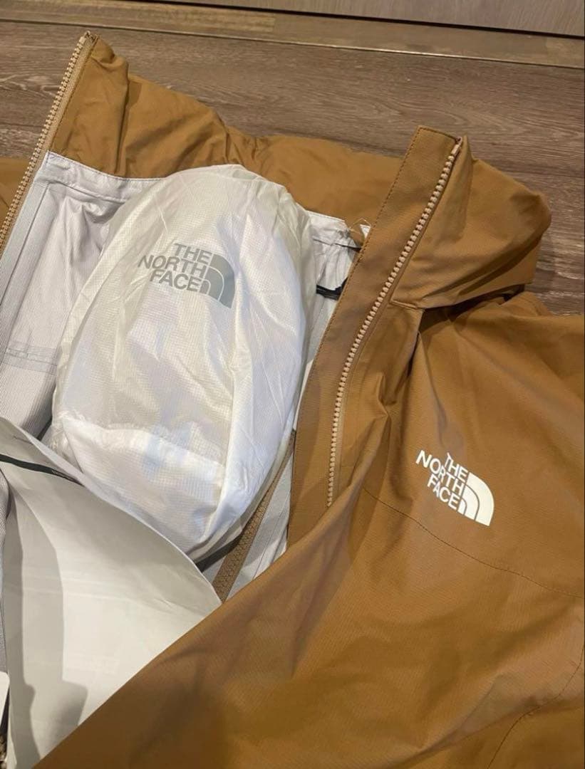 ノースフェイス　マタニティ　レインコート　ピッカパック　定価4.9万　新品　値下