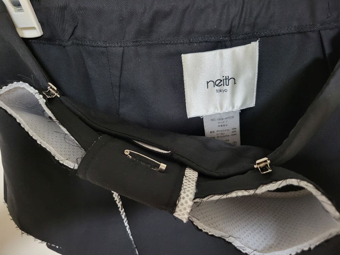 スカート neith Micro Wrap Ribbon Skirt(Black)