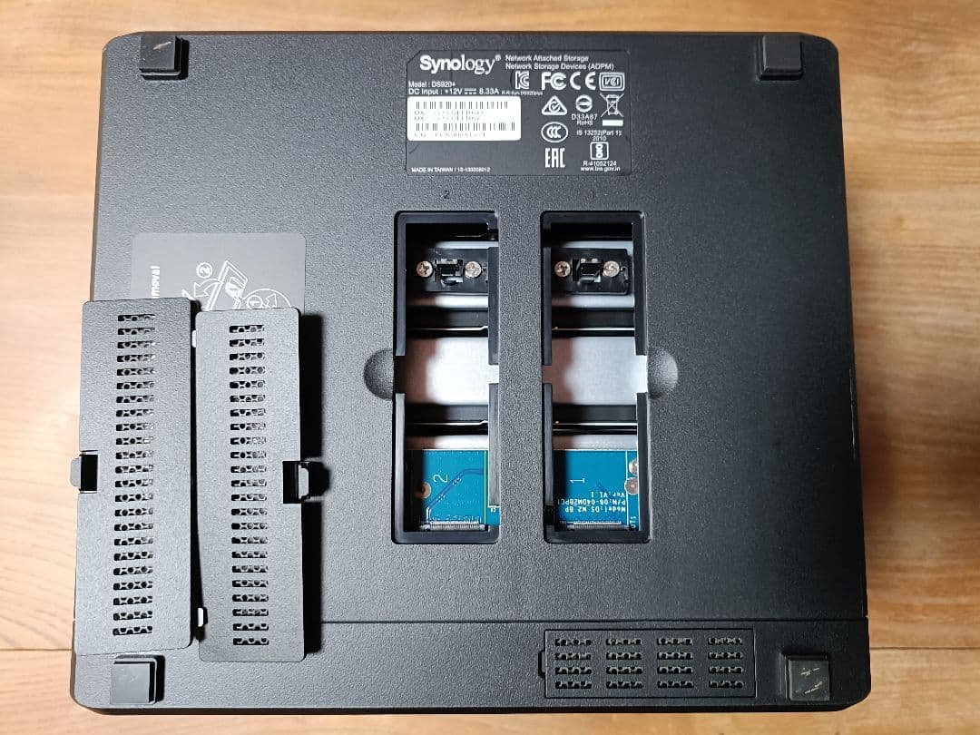 Synology DiskStation DS920+/JP 4ベイ