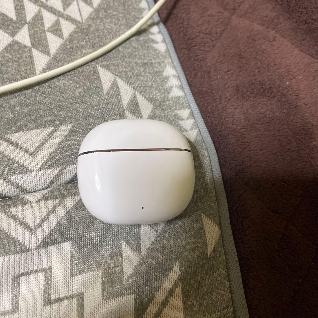ワイヤレスイヤホン ホワイト