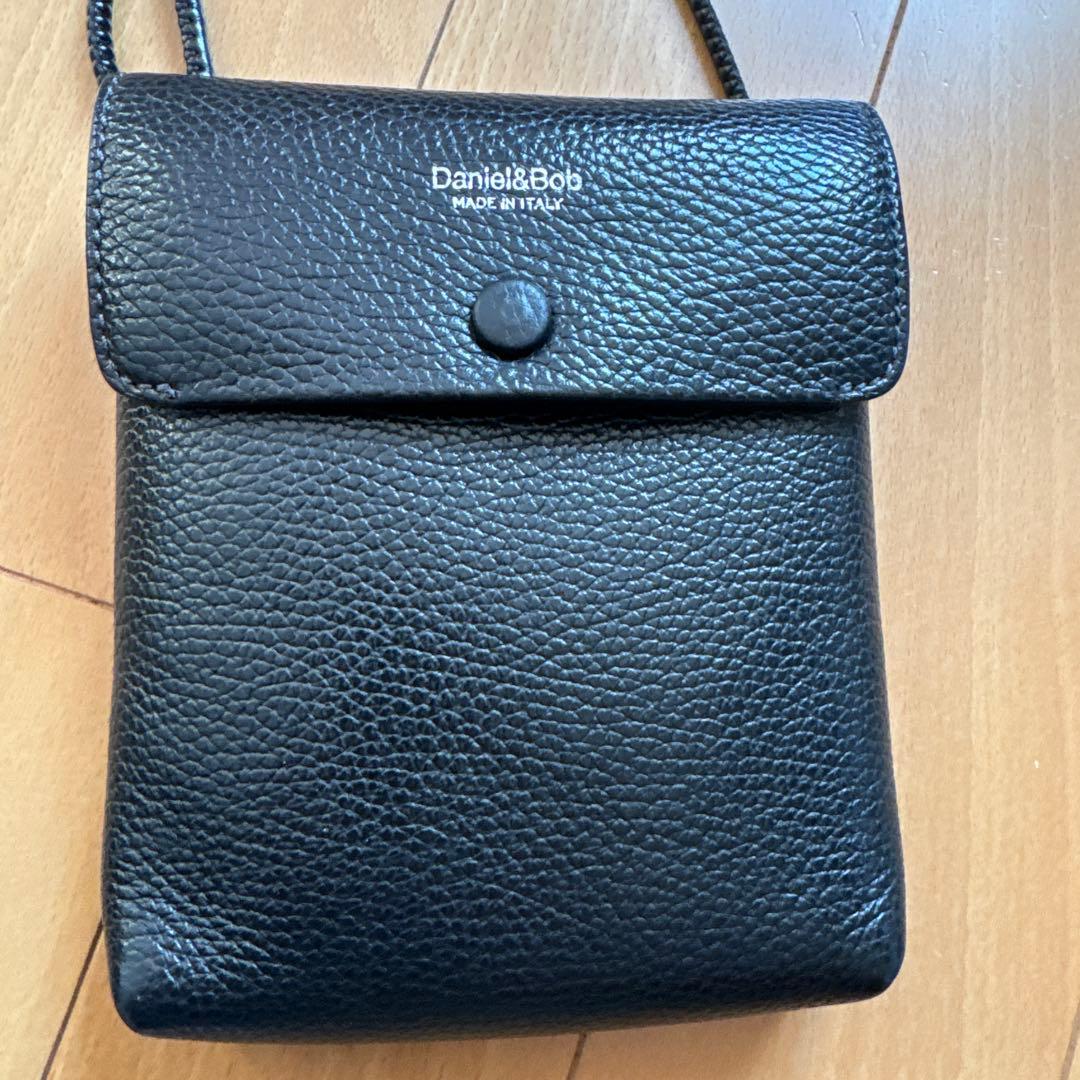 ✴︎美品/最終値下げ✴︎ Daniele&Bob サコッシュ