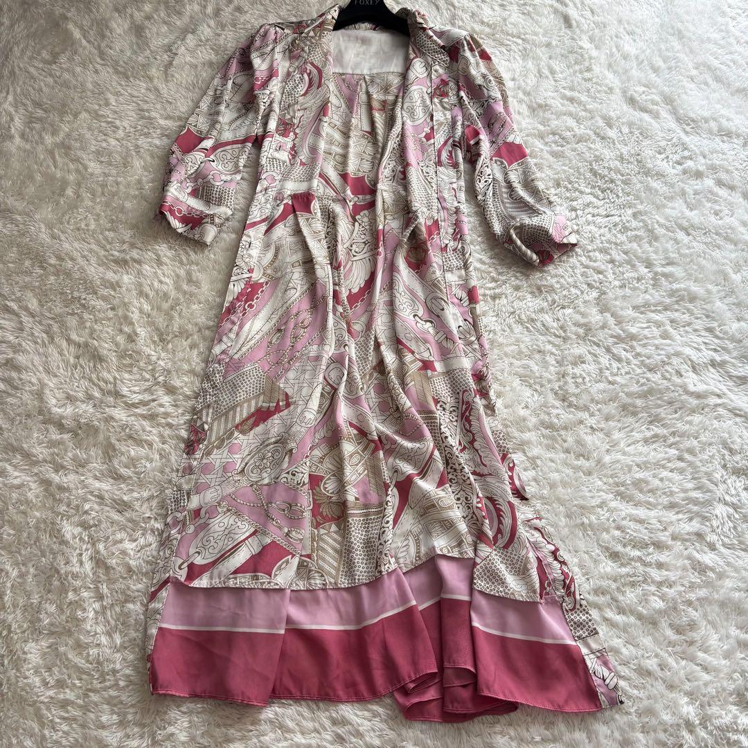 人気完売品✨グレースクラス　スカーフプリントワンピース　ベルト　七分袖　総柄