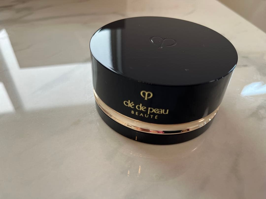 クレ・ド・ポーボーテ プードル　トランスパラントn M 1ライト　ほぼ新品