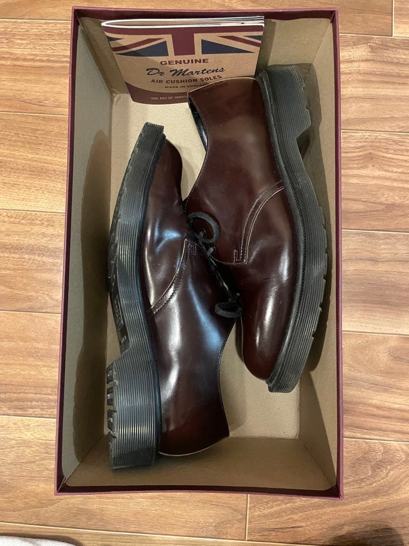 靴 dr martens 1461