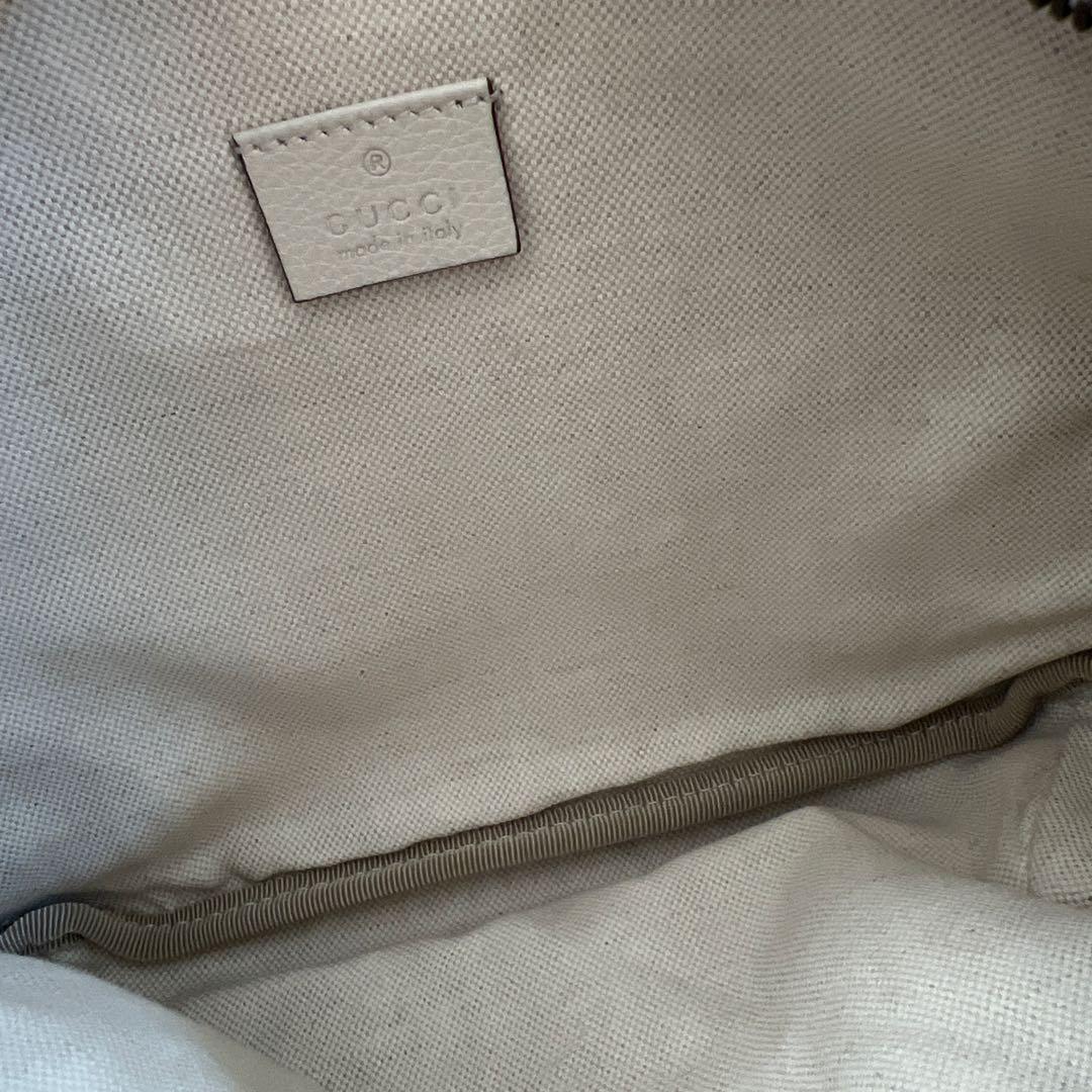 GUCCI ♡ロゴボディバッグ・ウエストポーチ