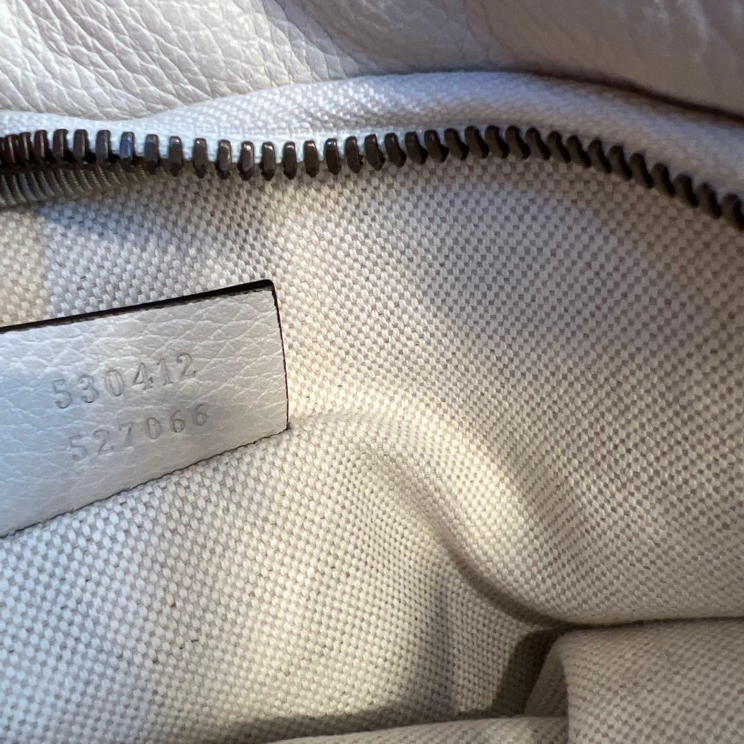 GUCCI ♡ロゴボディバッグ・ウエストポーチ