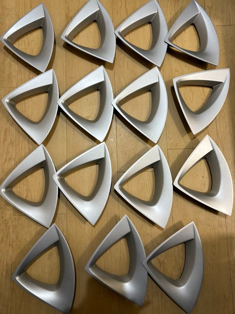 プリウス50アクセントピース1台分20個