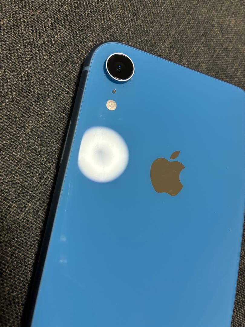 iPhone XR ブルー 本体 256GB 付属品付 予備充電器、保護フィルム