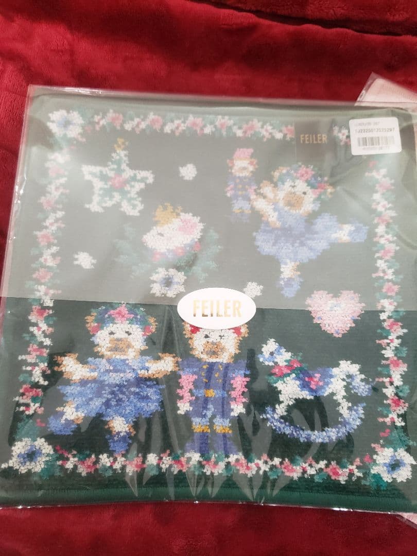 フェイラー リーベ＆リリアザナットクラッカー　ハンカチ二枚セットWEB限定