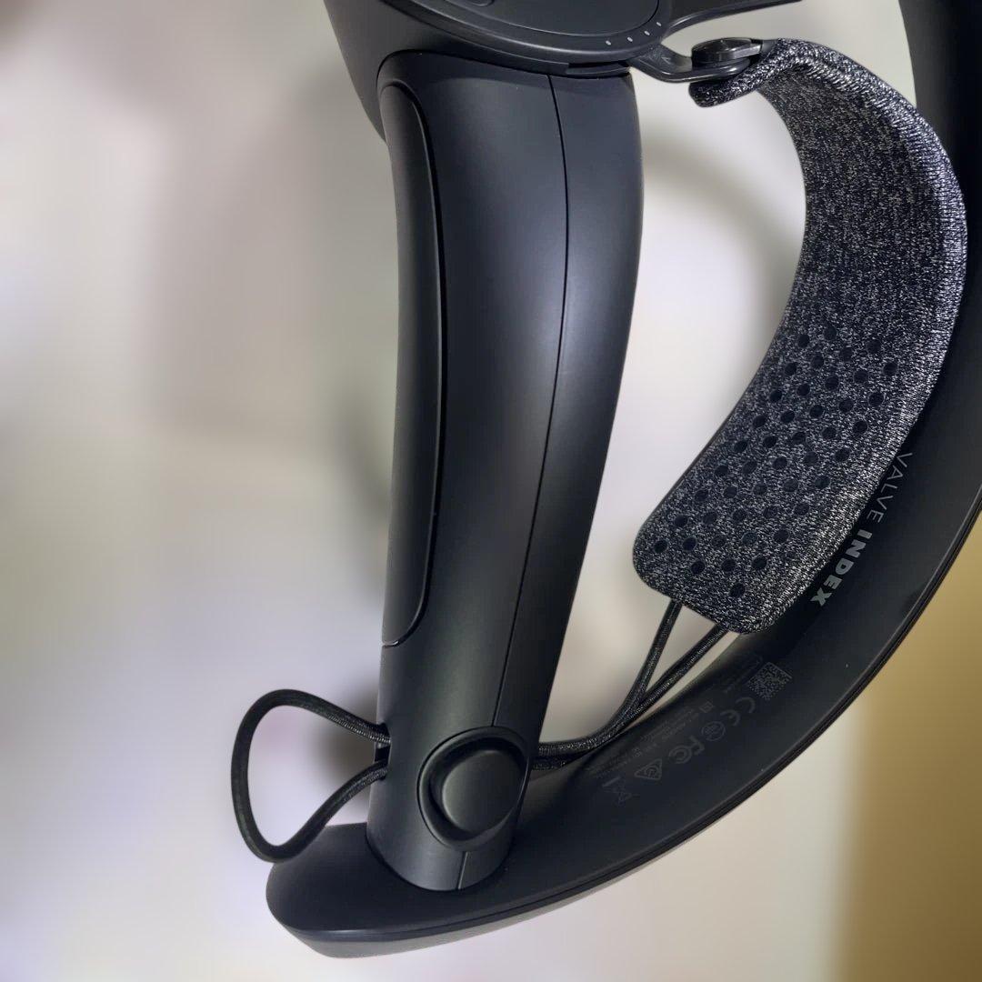 美品　valve indexコントローラー左右セット 動作確認済み　清掃済み