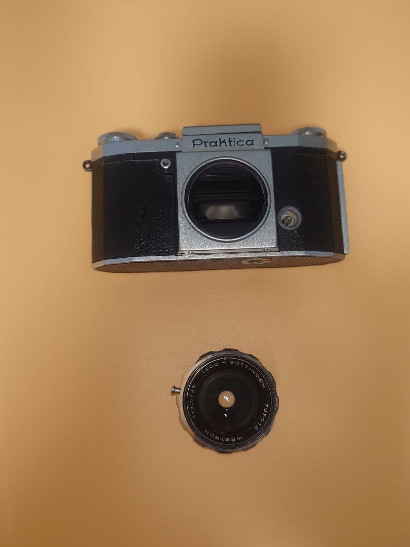 Praktica ウエストレベルファインダー機 +レンズ