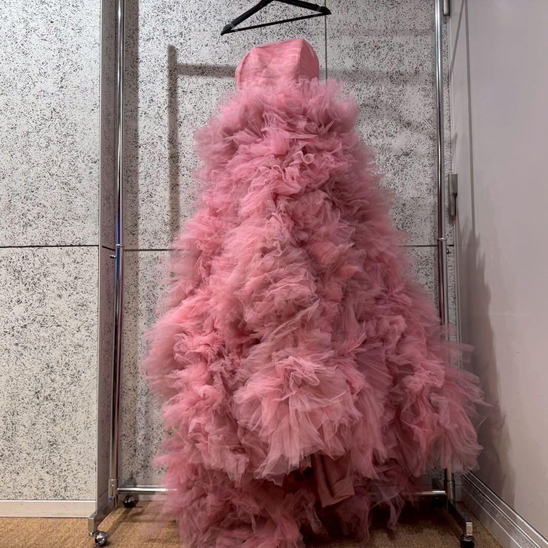 ピンク ブラック ノースリーブフリルドレス、手袋