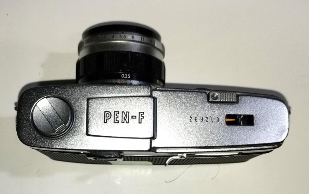 希少美品　OLYMPUS PEN F