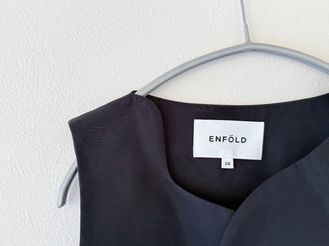 enfold エンフォルド wave cropped vest ナゴンスタンス