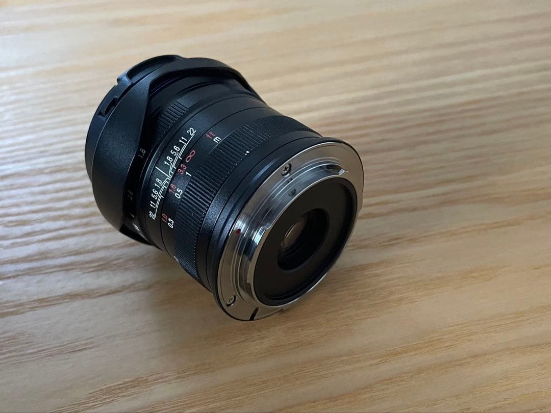 Laowa 17mm F1.8 レンズ　MFT