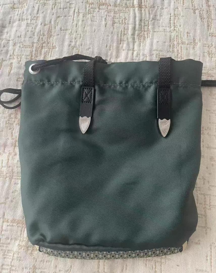 バッグ TOGA TOO PRINT DRAWSTRING BAG