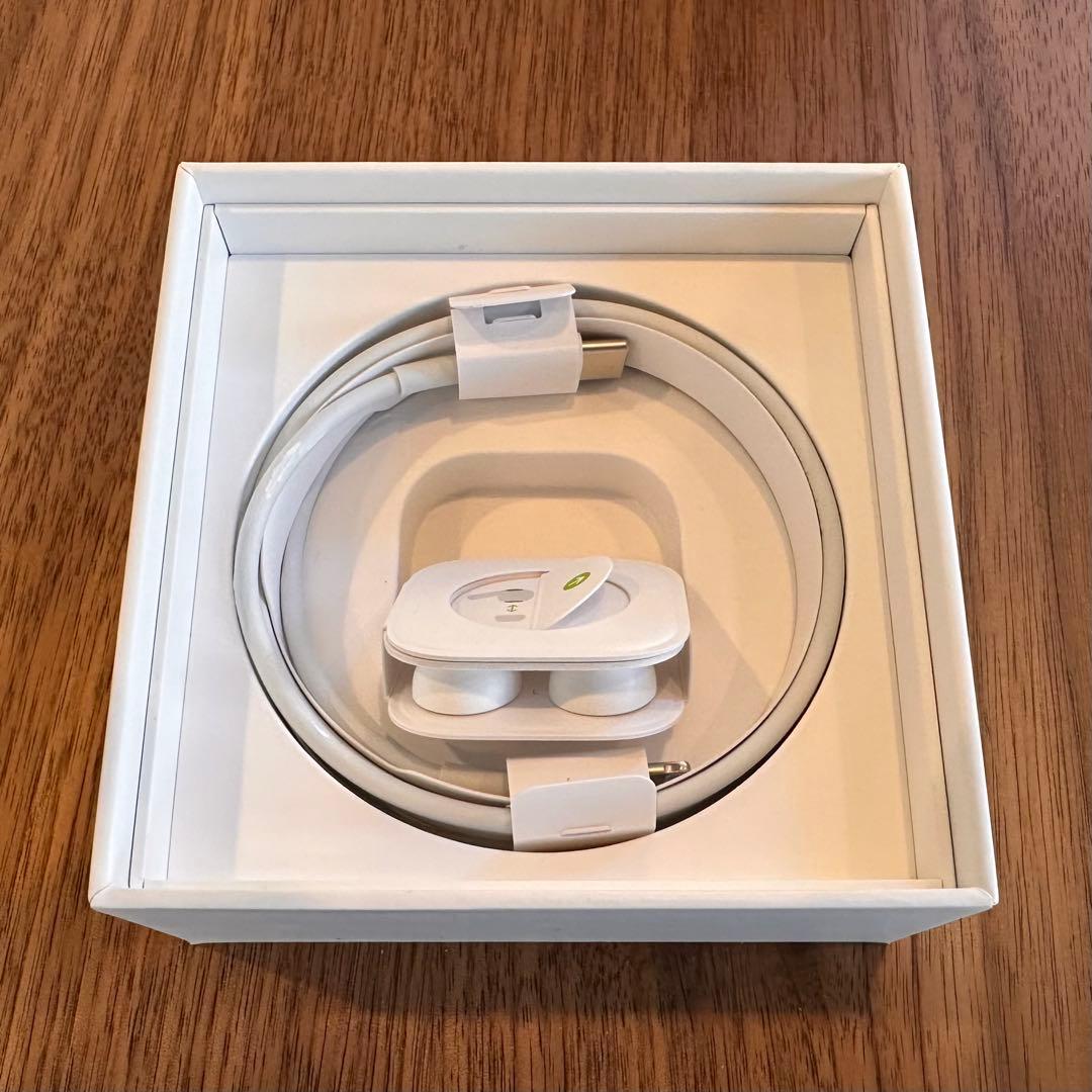 AirPods Pro 第2世代 ホワイト 充電ケース 付属品付き