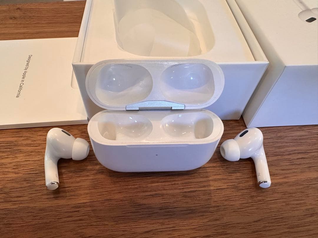 AirPods Pro 第2世代 ホワイト 充電ケース 付属品付き