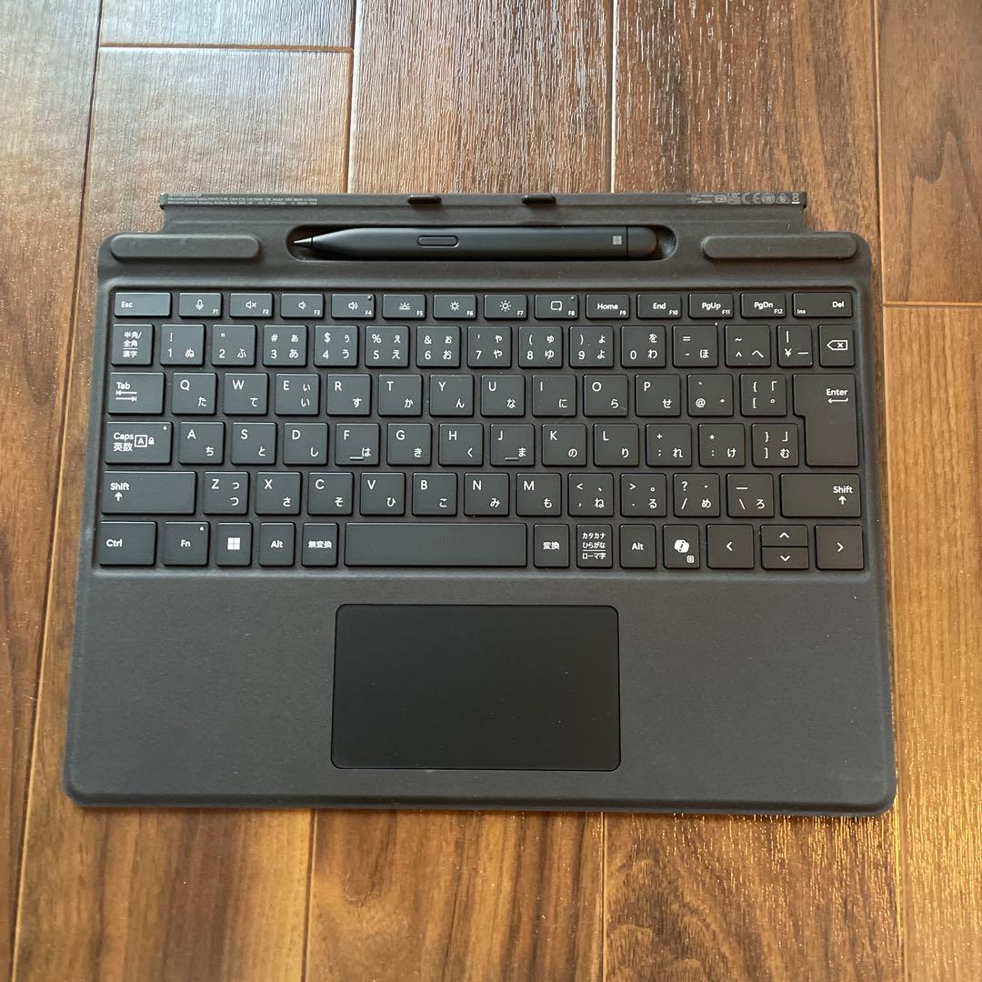 マイクロソフト Surface Pro キーボード（ペン収納ペン付　ブラック