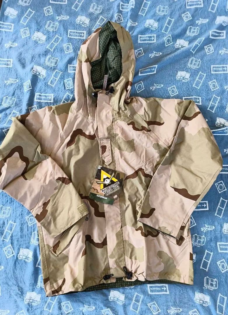 迷彩 ゴアテックス リバーシブルミリタリージャケット