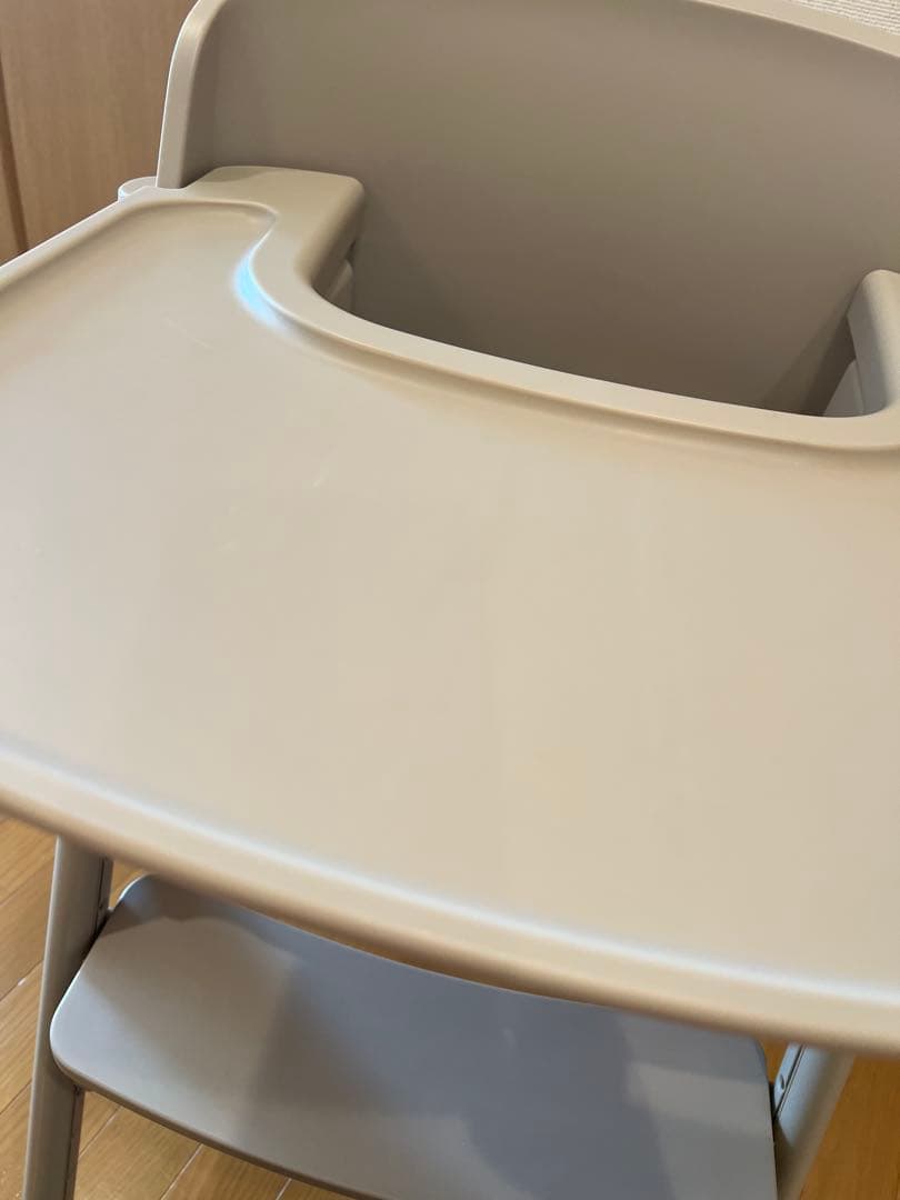 ノウス　ベビーハイチェア